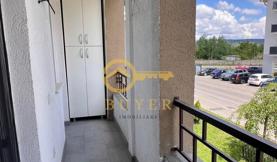 Garsoniera pe Pictor Brana, Selimbar- Etaj 1, loc de parcare privat - Poză 7