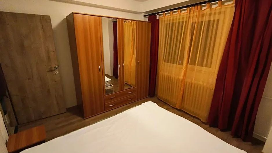 Apartament spatios, 2 camere,  zona Mosilor-Stefan cel Mare - Poză 5