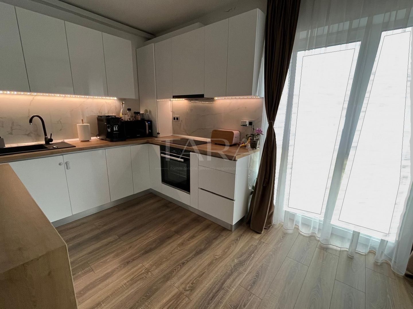Apartament de vânzare cu 2 camere în Florești, zona Terra - Poză 1