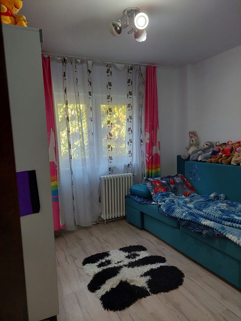 De vânzare apartament - Poză 2