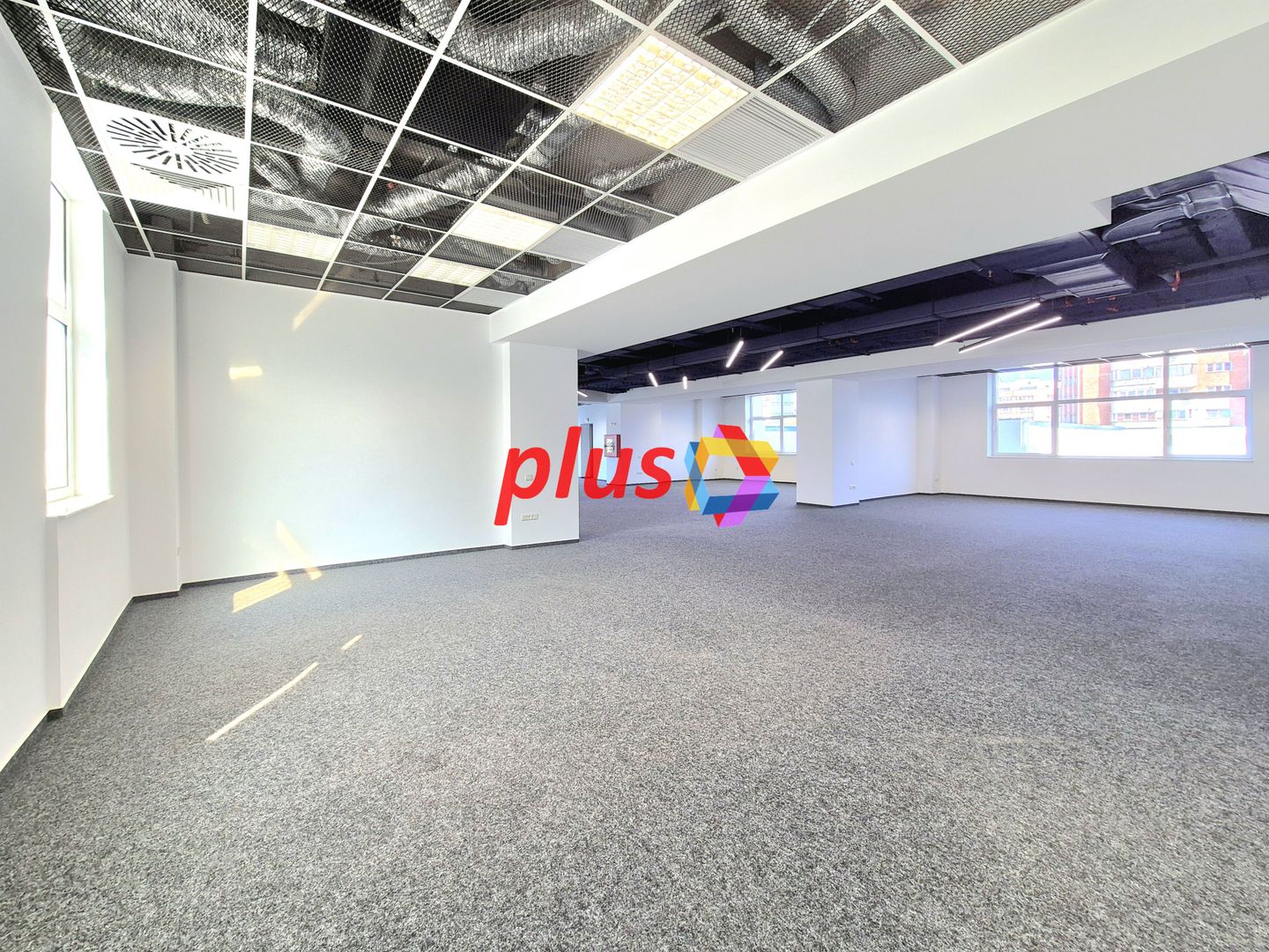 Spatiu de birouri ultramodern Brașov - 367 mp + Teresa 240 mp - Poză 4