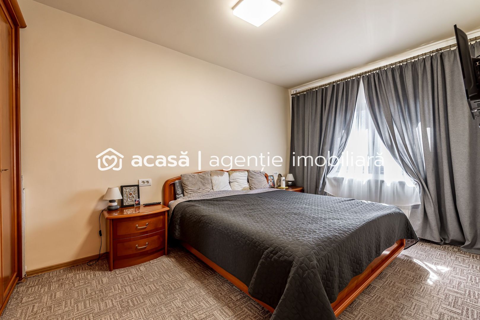 Apartament renovat cu 2 camere Micalaca etaj 3 Comision 0 - Poză 3
