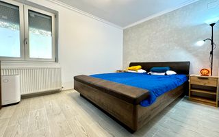 Apartament 2 camere, renovat, pet friendly, zona Central- Piata 700 - Poză 4