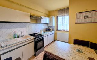 COMISION 0 | Apartament 3 camere | decomandat | zona Materna - Poză 1