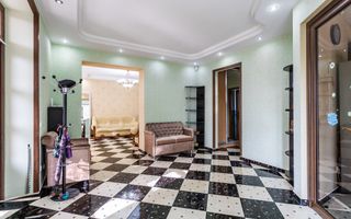 Vânzare, casă, 3 nivele, 200 mp + 10 ari, str. Gura Văii, Rîșcani - Poză 15