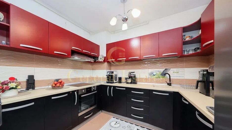 Apartament premium, 3 Camere 100 mp, 2 parcari inclse in pret - Poză 4