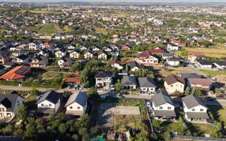 Teren 1000 mp cu proiect de casă, cu fundație turnată și utilități - Poză 3