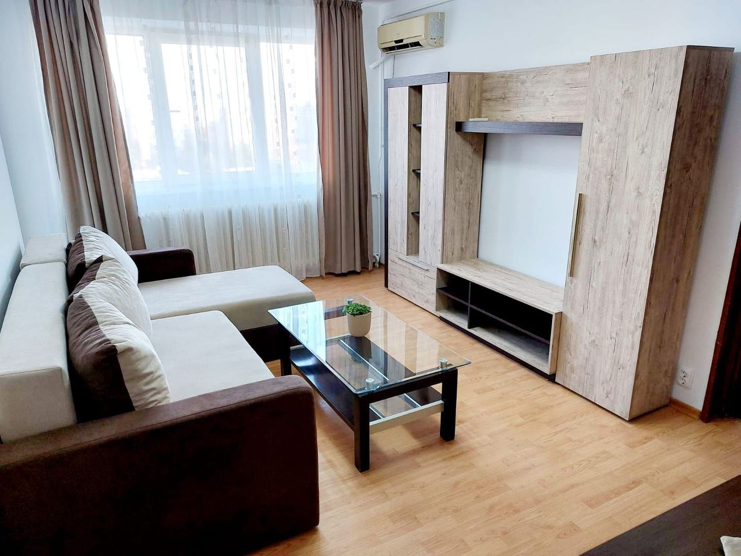 Apartament 2 camere Drumul Taberei Parc Moghioros - Poză 4