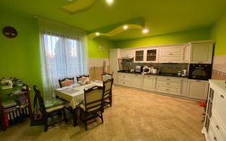 Duplex spațios cu garaj - Poză 6