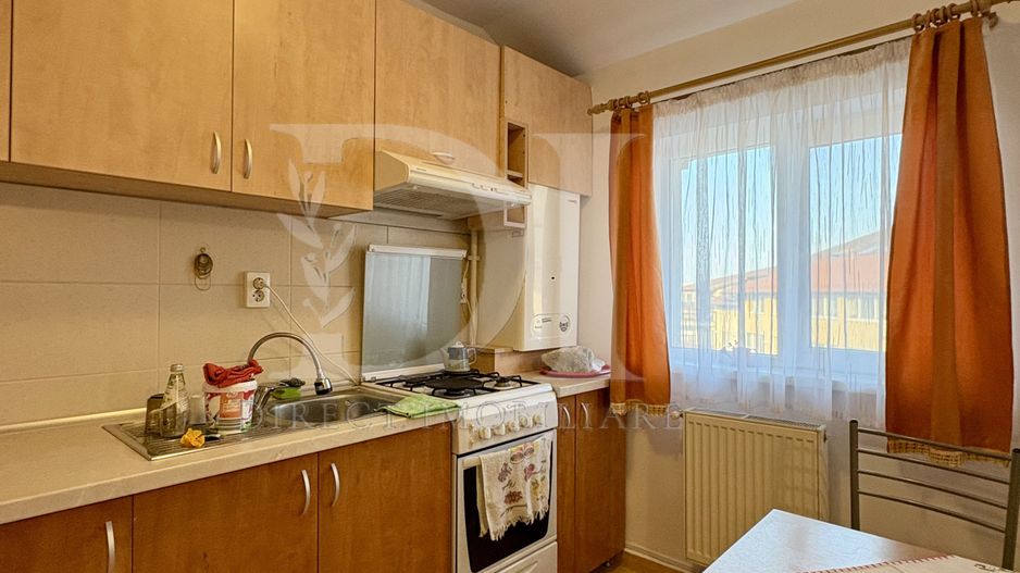 Apartament cu 2 camere -zona Cetății -Florești - Poză 5