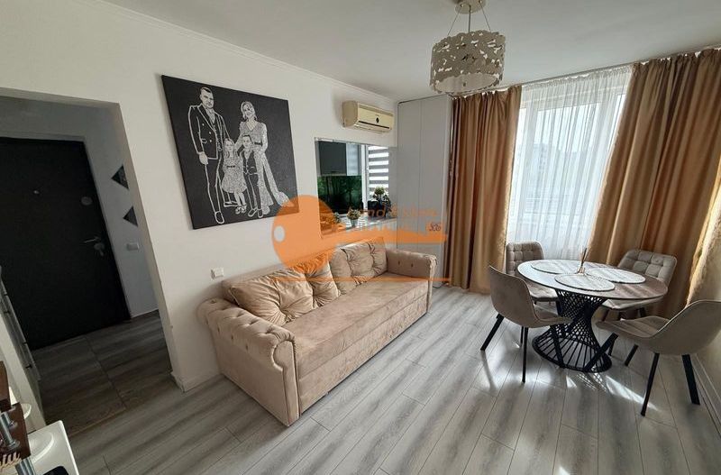 4 camere Plaza Romania - centrala proprie - renovat - Poză 1