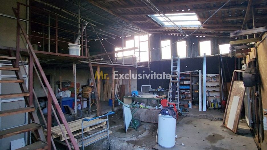Vila 290mp + 4 spatii comerciale/chiriasi /depozitare, teren 1401 mp, acces DN1 - Poză 22