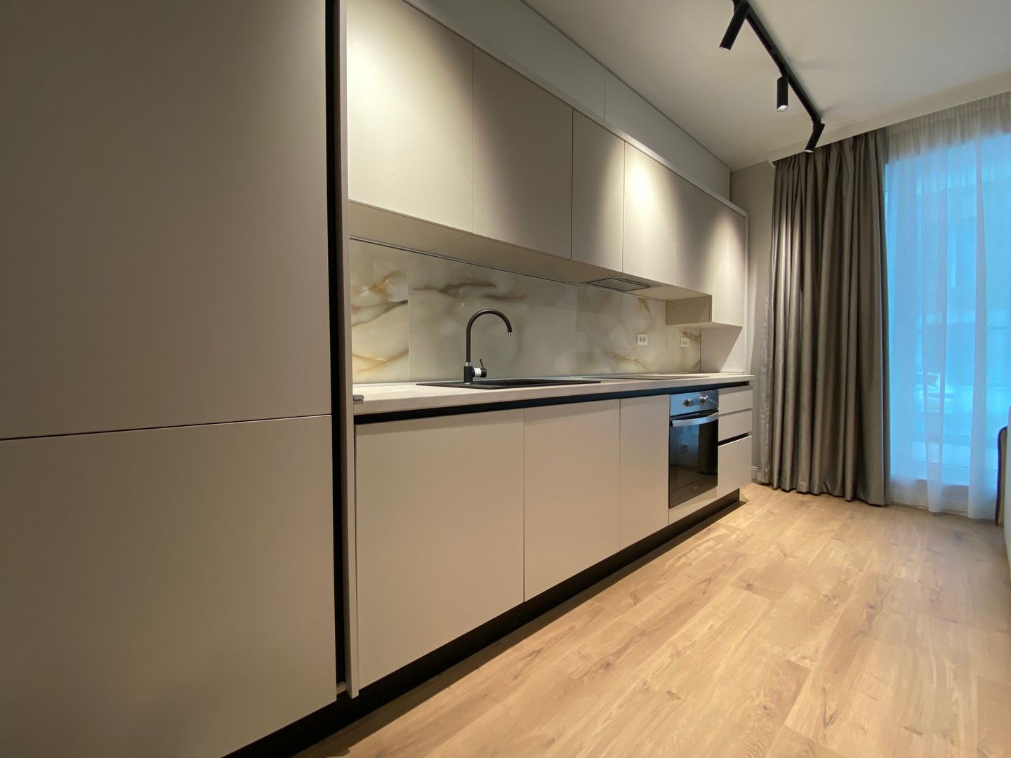 2 camere Pipera  Loc de parcare inclus - Poză 5