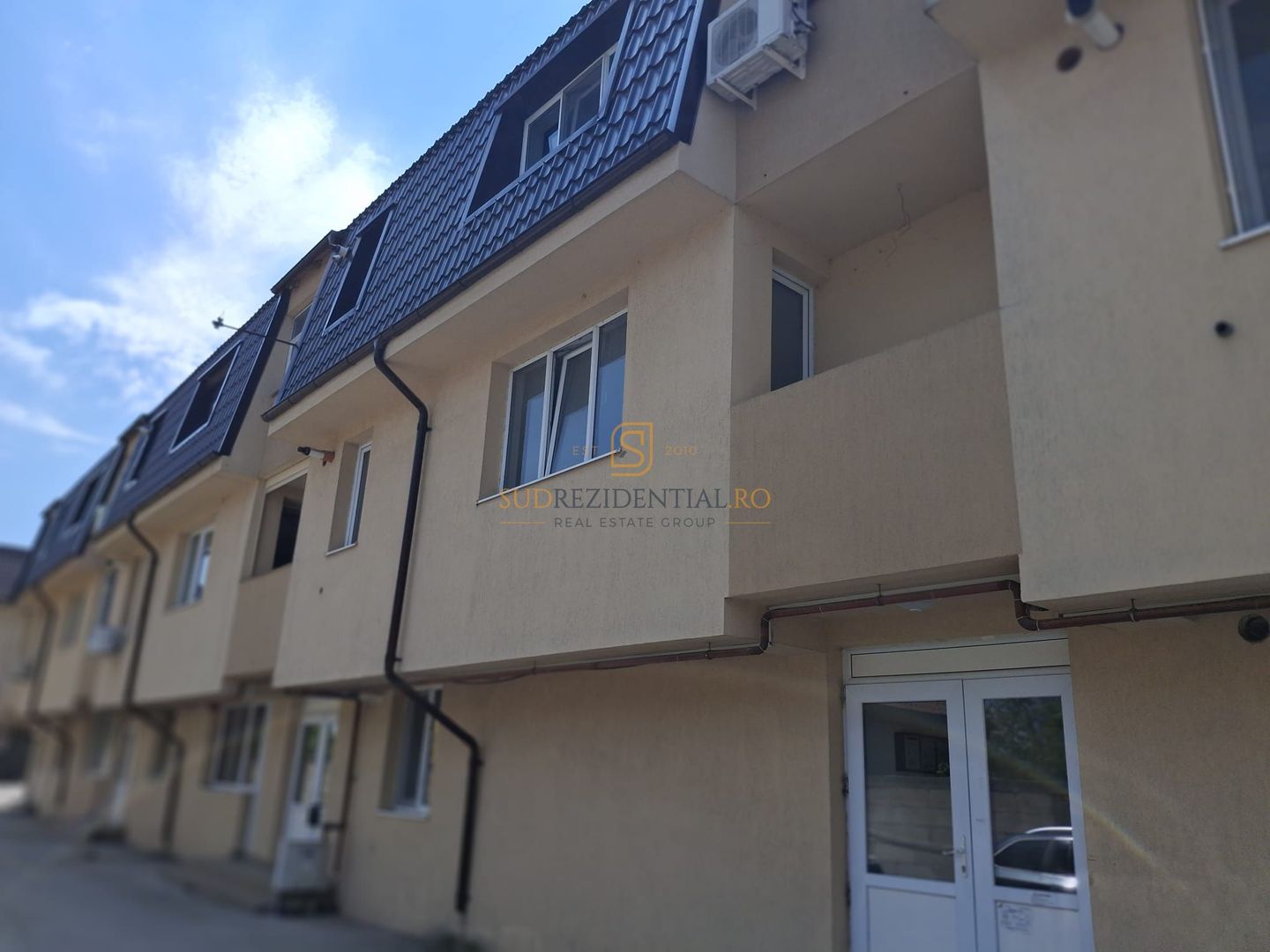 Apartament modern + curte, disponibila imediat, Drumul Fermei - Poză 2