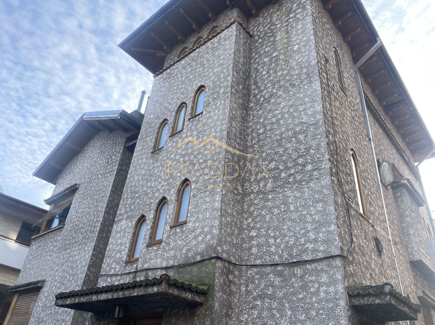 Masterpiece villa D+P+1+M***8 camere *** Garaj // Primăverii - Poză 1