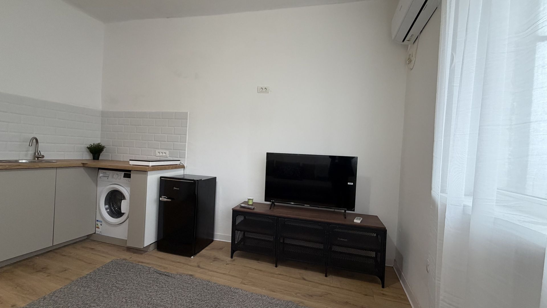 Studio Cozy | Universitate | - Poză 3