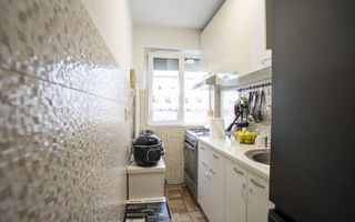 Apartament cu 2 camere complet renovat  Iosia - Poză 5