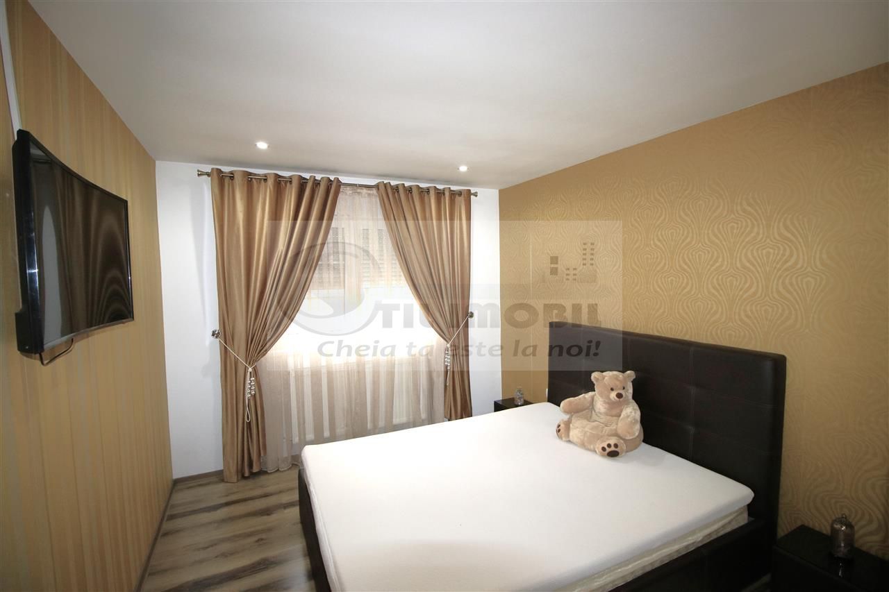 MIROSLAVA CASA EXCLUSIVISTA LA CHEIE LUX STIL MEDITERANEAN MOBILATA - Poză 18