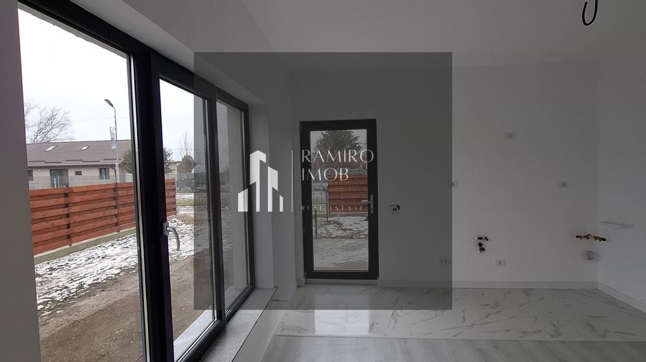 DUPLEX 3 Camere , TERASA SI CURTE. - Poză 7