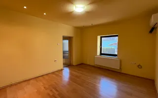 Vila eficienta energetic, teren generos–1430 mp Dumbravita - Poză 19