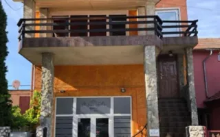 Investiție sigura, zona excelenta–Pensiune funcționala, Str.Horea Deva - Poză 17