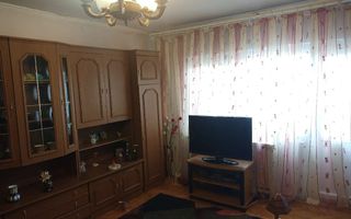 OTOPENI, CENTRAL , APARTAMENT 3 CAMERE - Poză 1