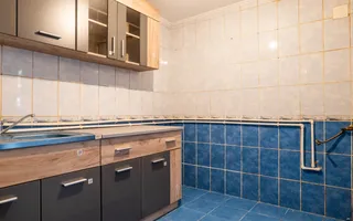 Casă de vânzare – 181 mp, 3 apartamente, 9 camere – București - Poză 29
