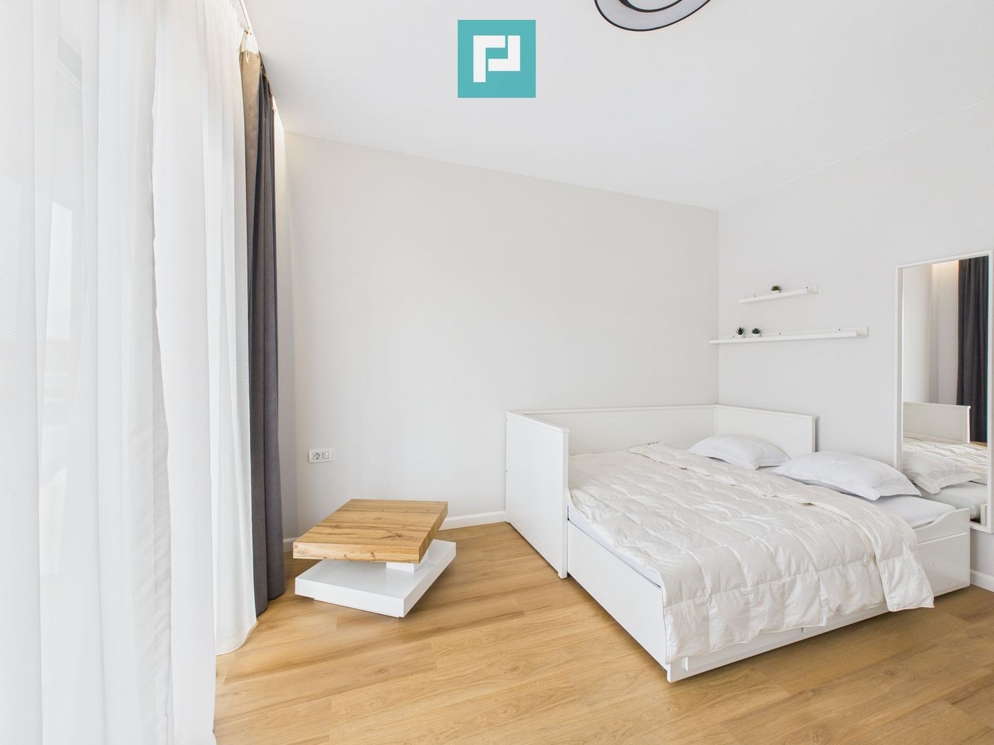 Apartament spațios, vedere și facilități premium - Poză 6