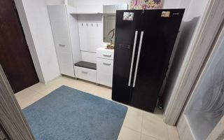Apartament 3 camere, Podu Roș, modernizat și mobilat - Poză 4