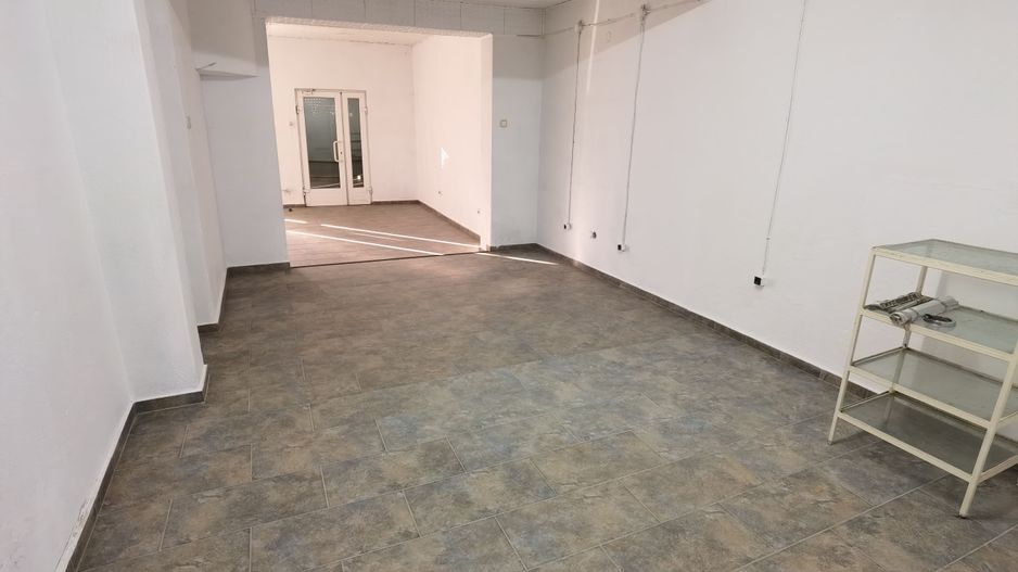 Spațiu comercial de 72 mp de închiriat în zona Traian - Poză 1