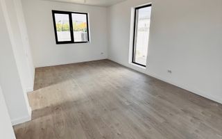 Casă premium de vânzare în zona Miorița - Poză 6