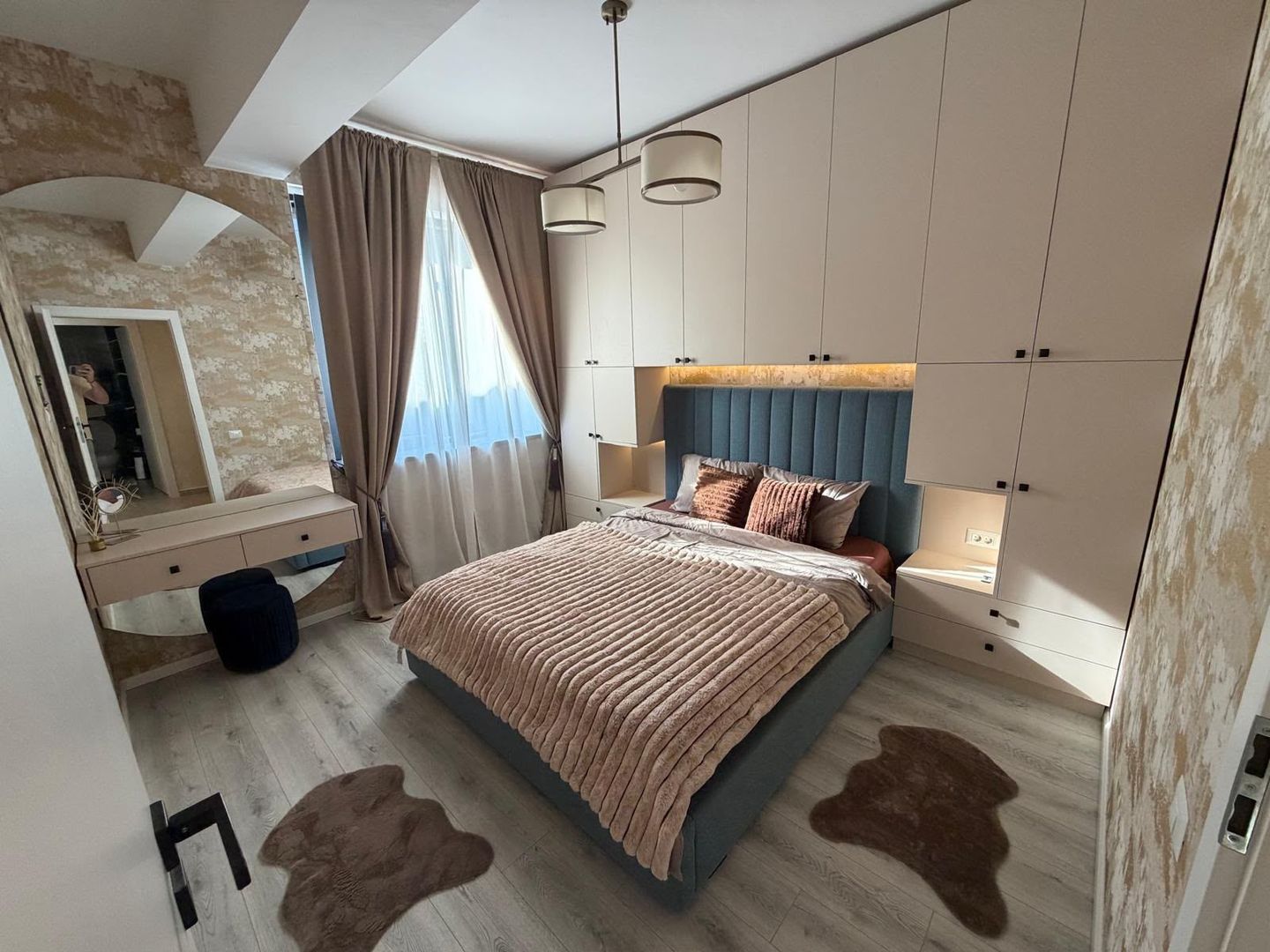 Apartament 3 camere | Prima închiriere | 71 mp | Parcare privată - Poză 1