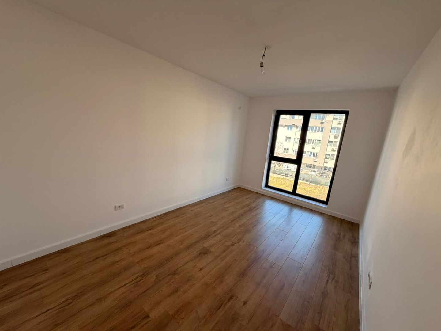 AP. 3 CAMERE, BLOC NOU, CENTRALA PROPRIE, MUTARE IMEDIATA ,COMISION 0% - Poză 2