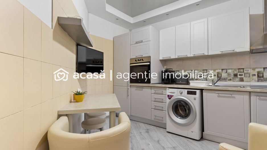 Apartament ultracentral cu 4 camere partial amenajat Comision 0 - Poză 1