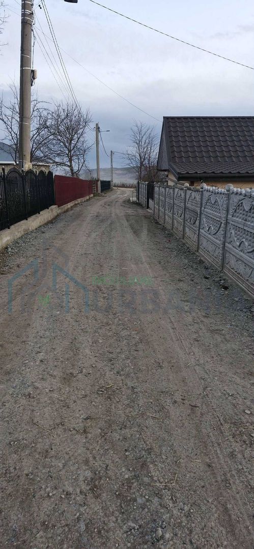 Teren cu fundație pentru casă - Poză 5