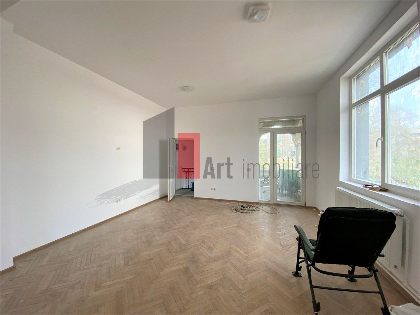 Spatiu 2 etaje in Vila cu 4 locuri parcare | zona Mosilor - Poză 3