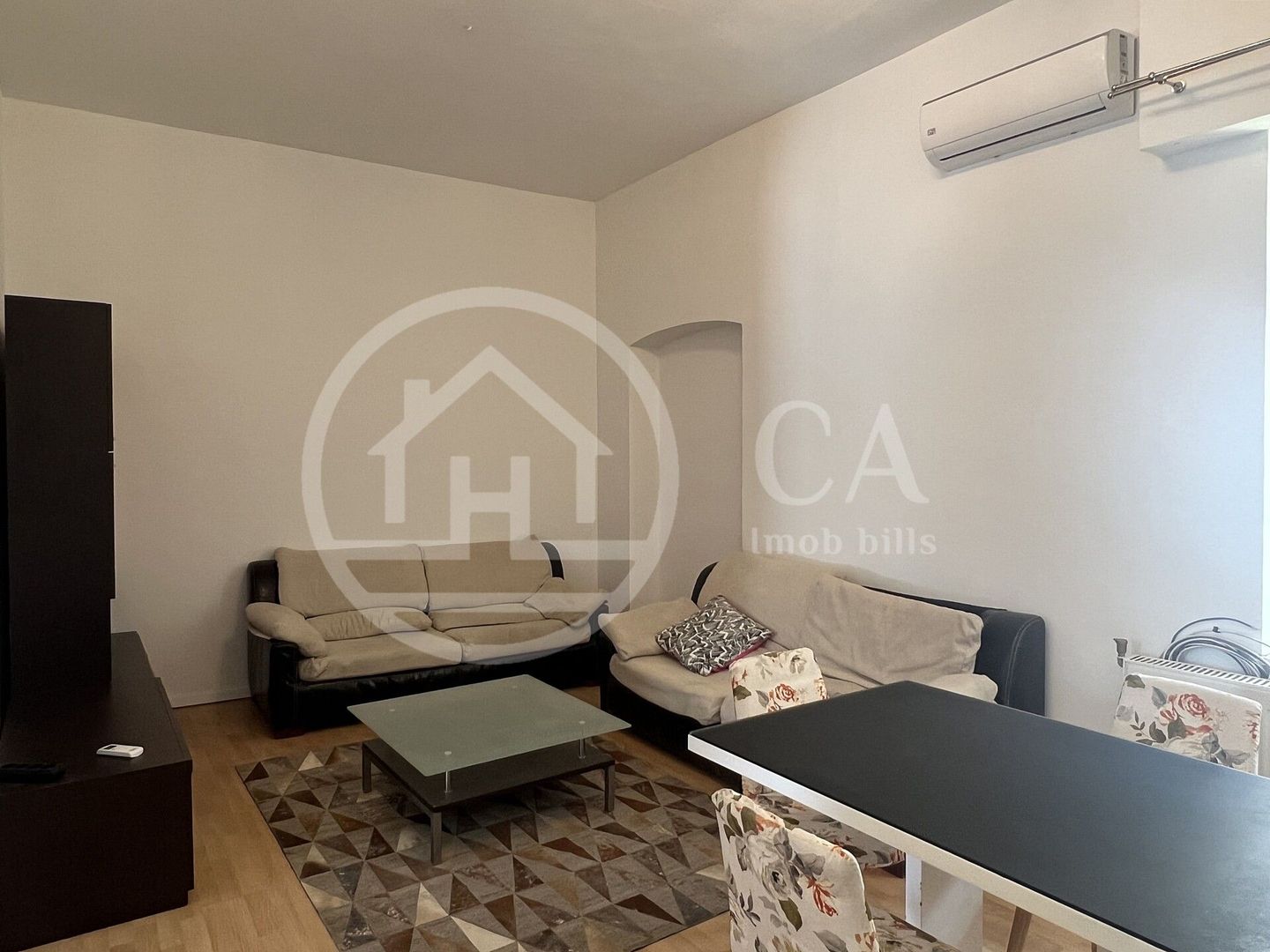 Apartament cu 3 camere de inchiriat in zona Decebal Oradea - Poză 2