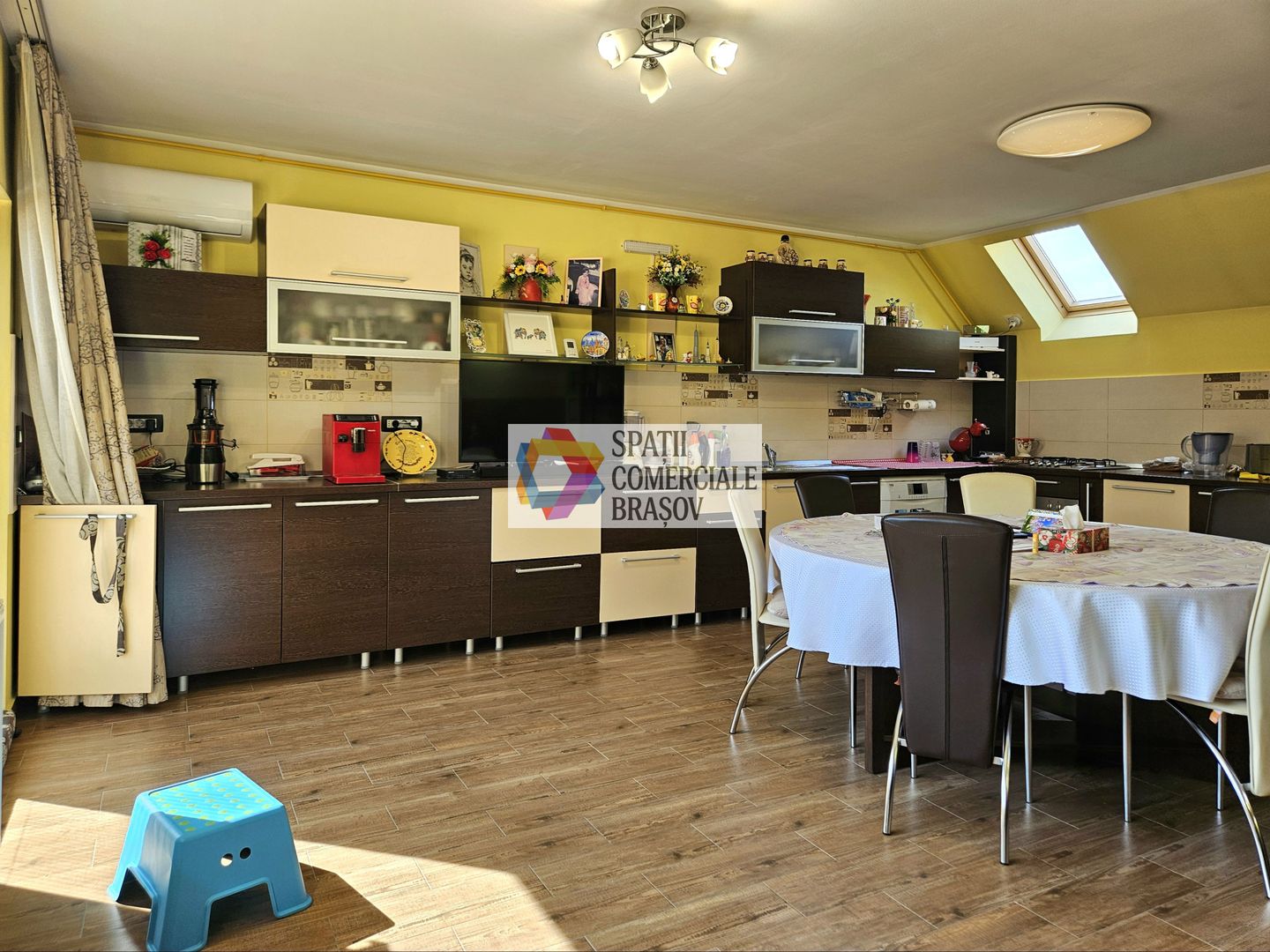 Casă plus Spațiu comercial  741 mp, Teren 906 mp Brasov - zona Blumana - Poză 7