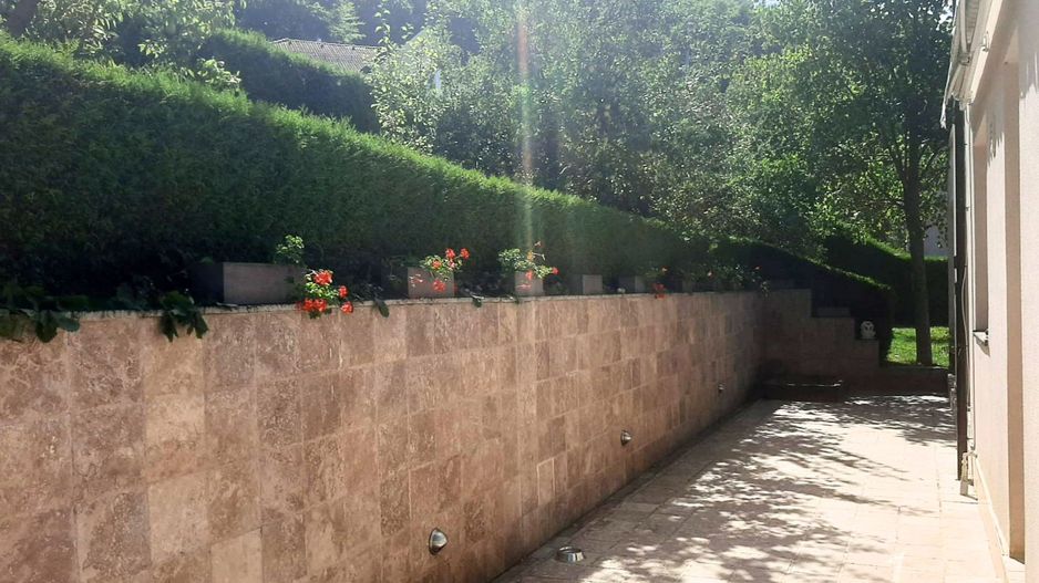 Vilă de lux cu vedere spectaculoasă spre Tâmpa  Green Valley zona Noua - Poză 11