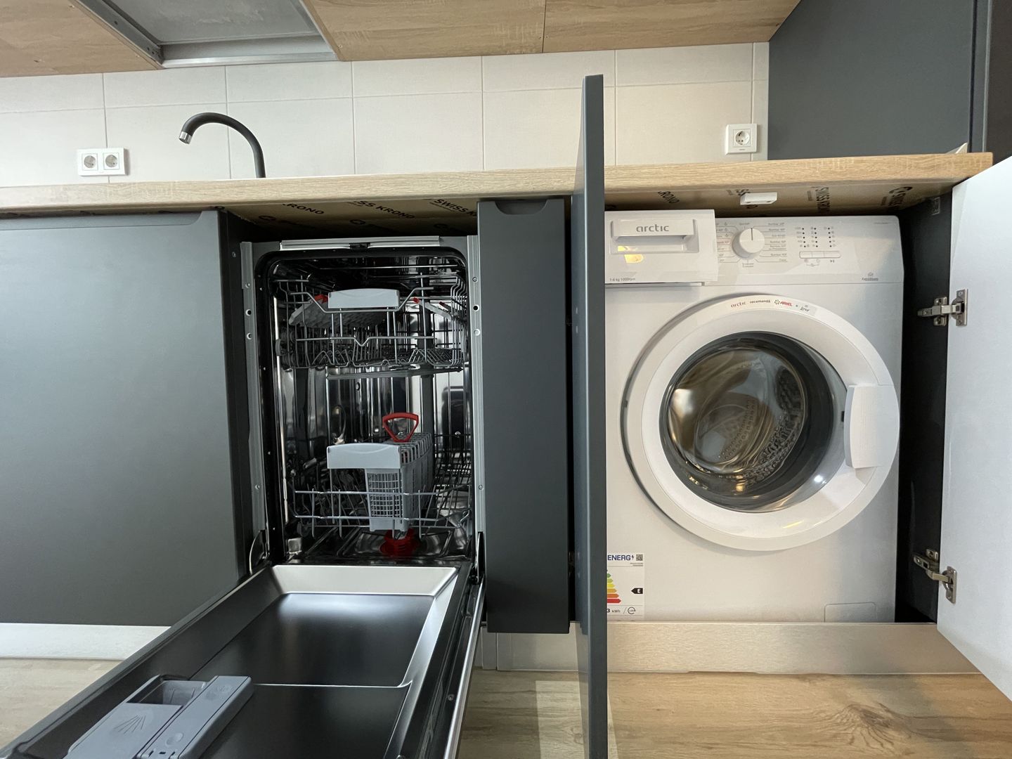 2 camere | Parcare inclusa | Incalzire pardoseala | Centrala proprie - Poză 16