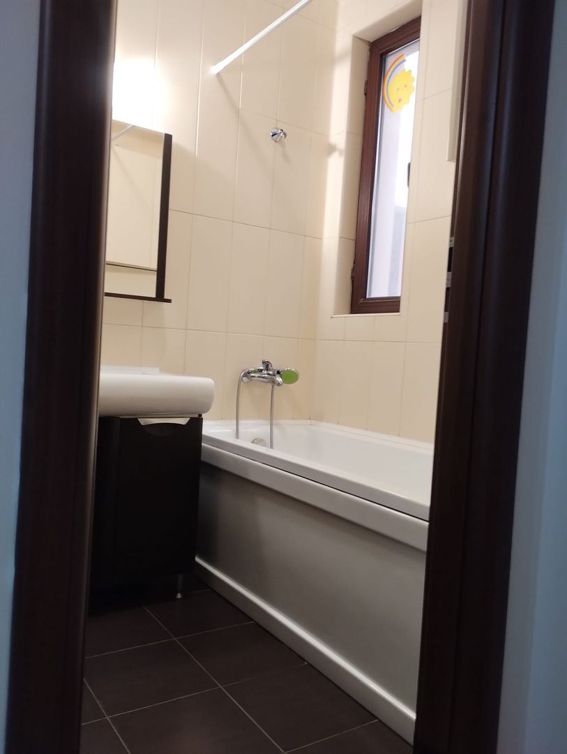 Ag BRASADAS închiriază ap 2 cam Etaj2/3 din 2010 sup. 65mp - Poză 1