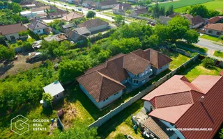 Clădire pentru azil/centru de îngrijire, cu 15 camere, Arad zona Gai - Poză 17