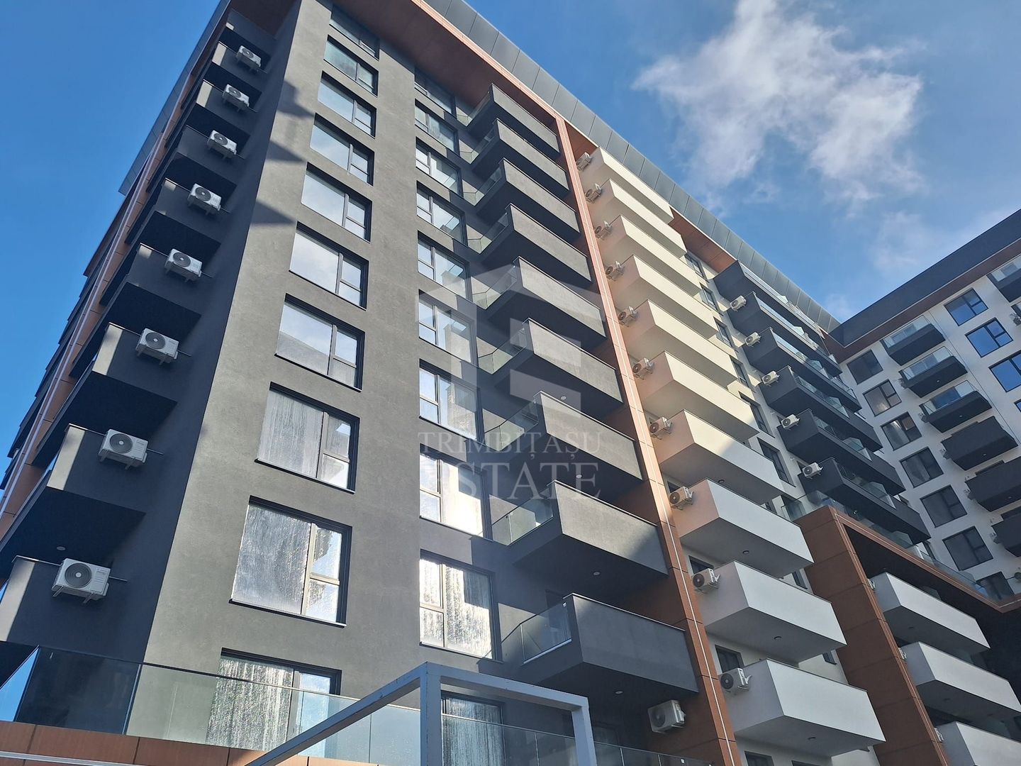 3 CAMERE - 2 BAI-2 BALCOANE - ULTRAFINISAT FINALIZAT  TITAN PALLADY - Poză 17