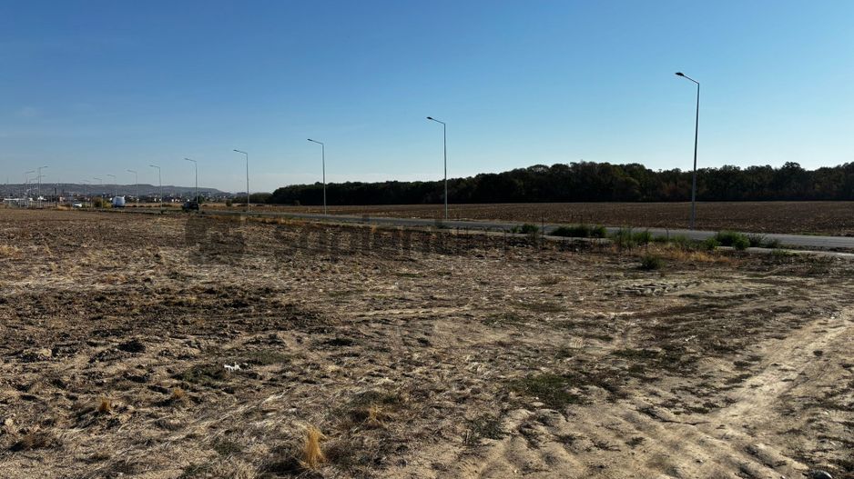 De vânzare teren intravilan 1000mp, Oradea, amplasament excelent - Poză 6