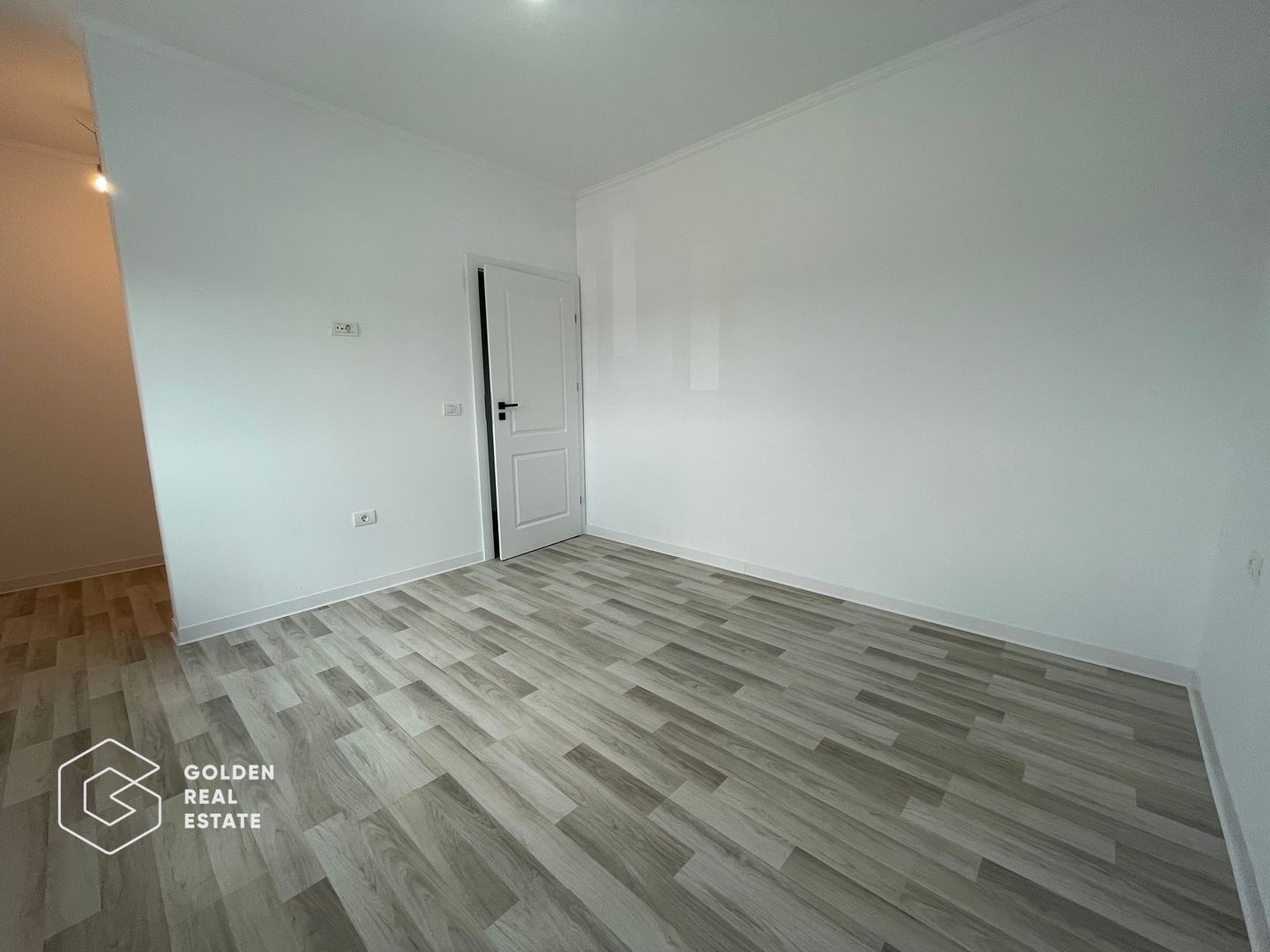 Duplex nou în Dumbrăvița 4 camere, zona centrala - Poză 9