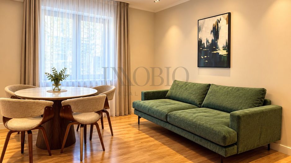 Apartament premium cu 3 camere de închiriat în zona Capitale - Poză 1