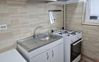 Garsoniera Cocheta de Inchiriat Craiovei centrala proprie - Poză 5