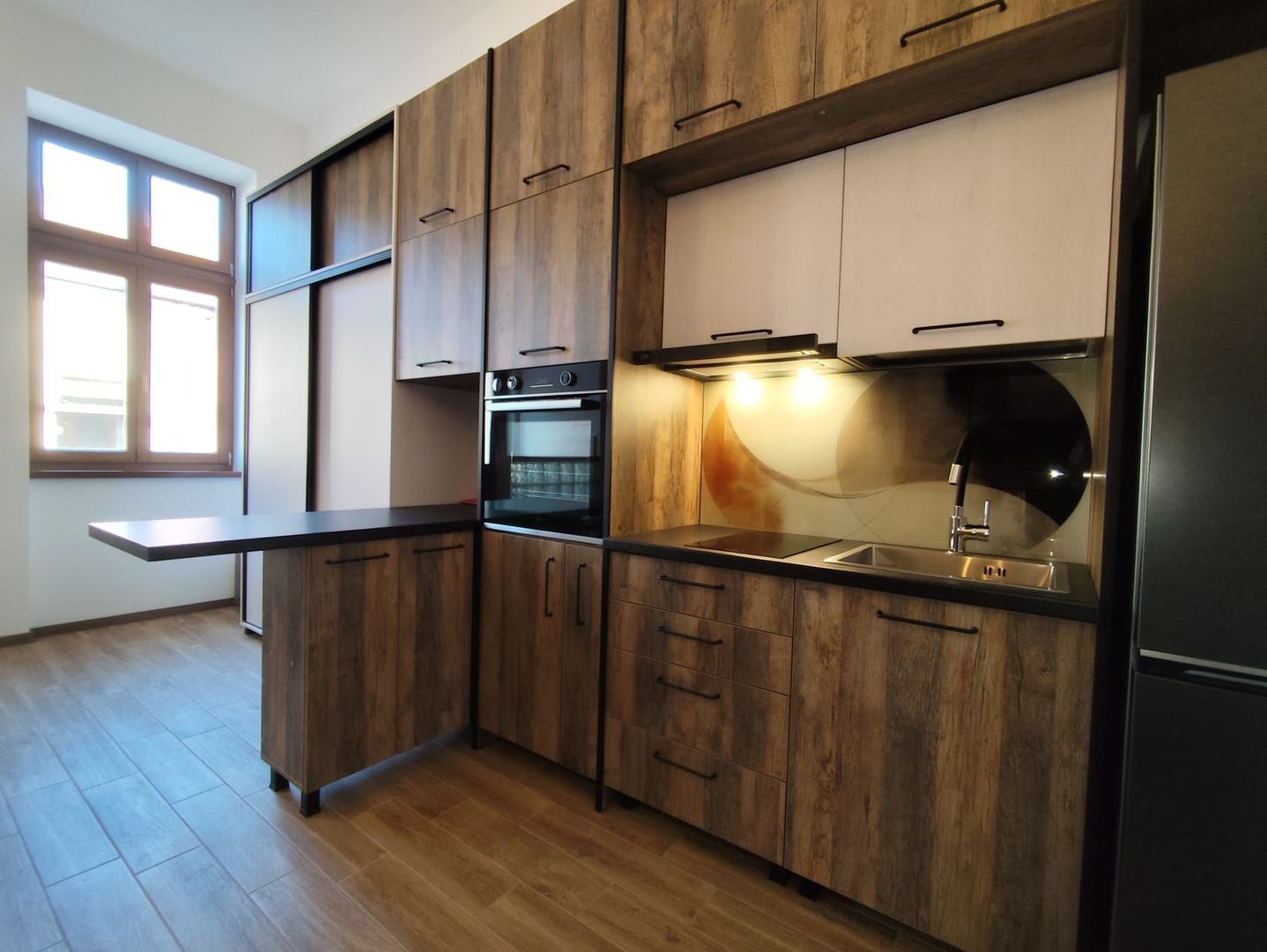 Vanzare | proprietate ultracentrala | studio + ap.2 camere | Oradea - Poză 5