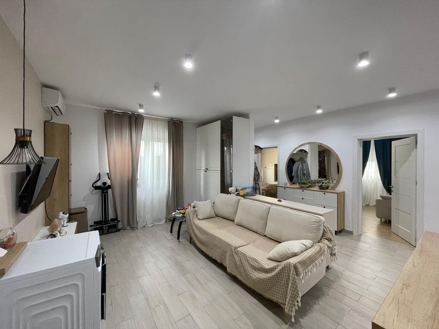 Duplex cu 4 camere, mobilat și utilat |Moșnița Veche| - Poză 2