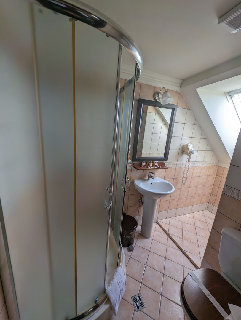 Imobil comercial P+2E+M - 28 Camere - Poză 7